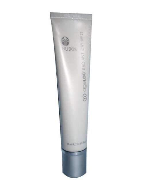 Loţiune facială pentru hidratarea tenului – ageLOC® Radiant Day SPF 22